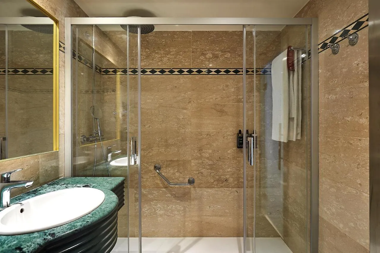 ***  Exe Mitre Hotel Barcelona Spanyolország