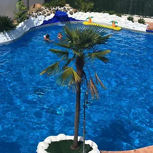 apartamento-los-naranjos-benahavis.es-andalucia.com/