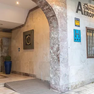 Aeropuerto Sur Отель Сан-Исидро