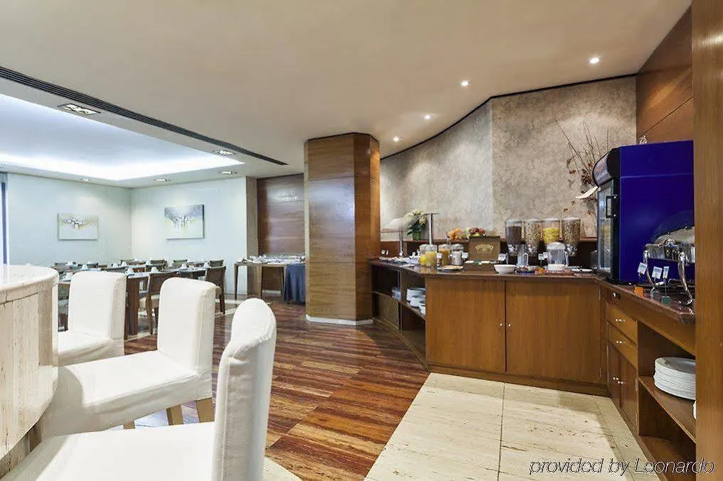 Exe Mitre Hotel Barcelona 3*,